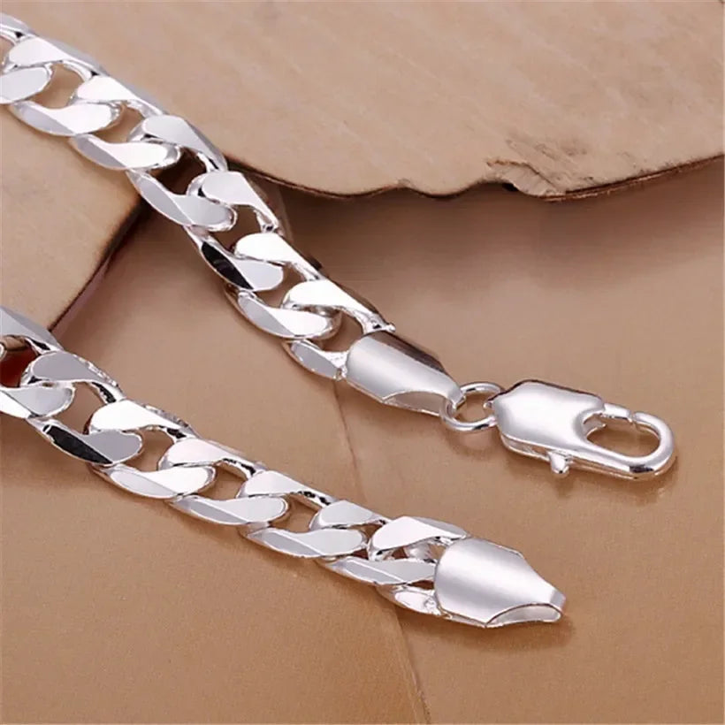 PULSEIRA TITAN PRATA